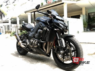  Kawasaki Z1000