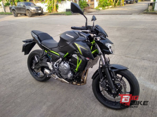  Kawasaki Z650