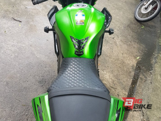  Kawasaki Z300