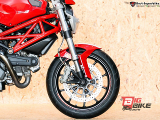  Ducati Monster 796