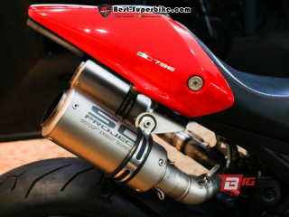  Ducati Monster 796