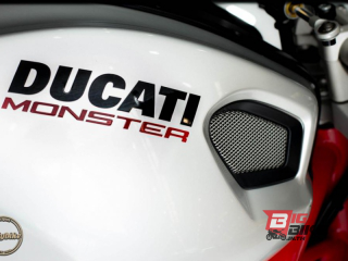  Ducati monster 1100 evo