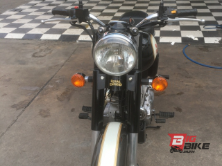  Royal Enfield Classic 500