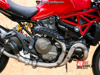  Ducati Monster 821