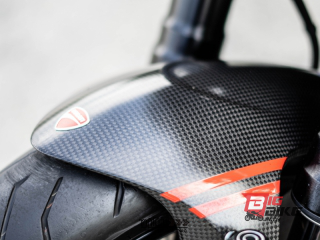  Ducati Diavel Carbon Y16