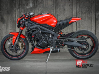  Triumph Street Triple RS