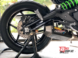  Kawasaki ER-6n ABS