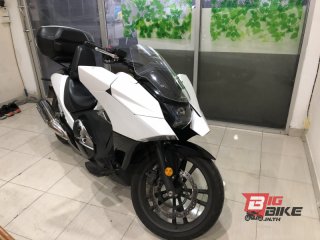  Honda NM4