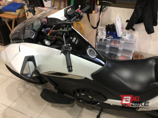  Honda NM4