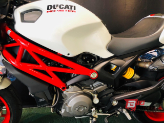  Ducati Monster 796