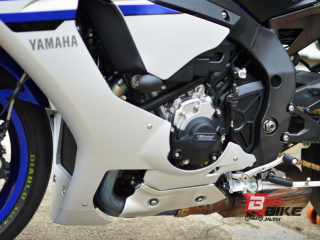  Yamaha YZF-R1