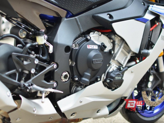  Yamaha YZF-R1