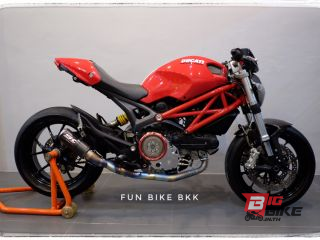  Ducati Monster 796