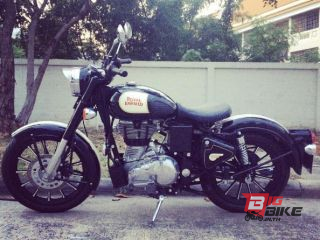  Royal Enfield Classic 500