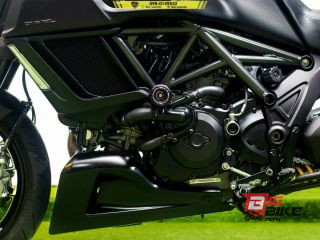  Ducati Diavel Carbon Y16