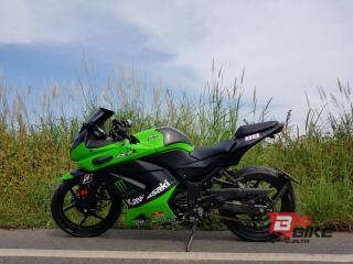  Kawasaki Ninja 250